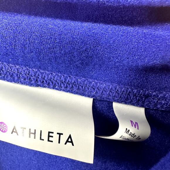 Athleta Plush Tech Hoodie Womens Medium Blue Activewear Pockets Thumbholes - Picture 2 of 10